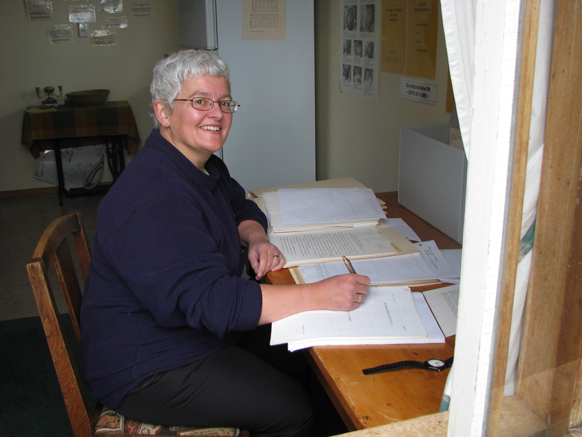 Kate Spenceley examines manuscripts at WWAT in preparation for her 2008 International Congress of Midwives Conference presentation